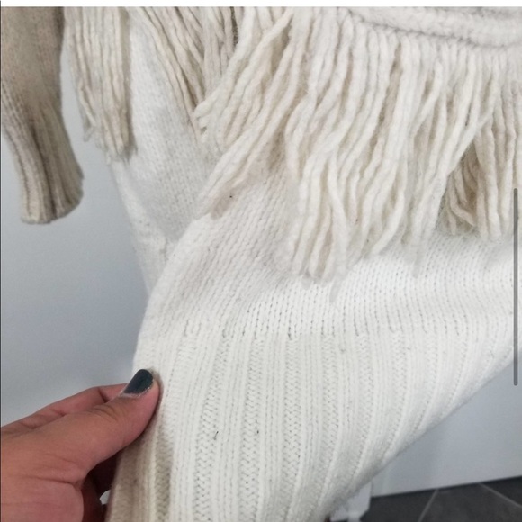 Madewell Cream White  Fringe Cottage Core  Sweater - Picture 7 of 10